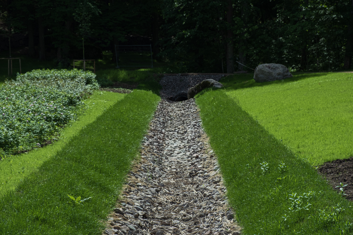 7 Best French Drain Alternatives to Consider (With Images)