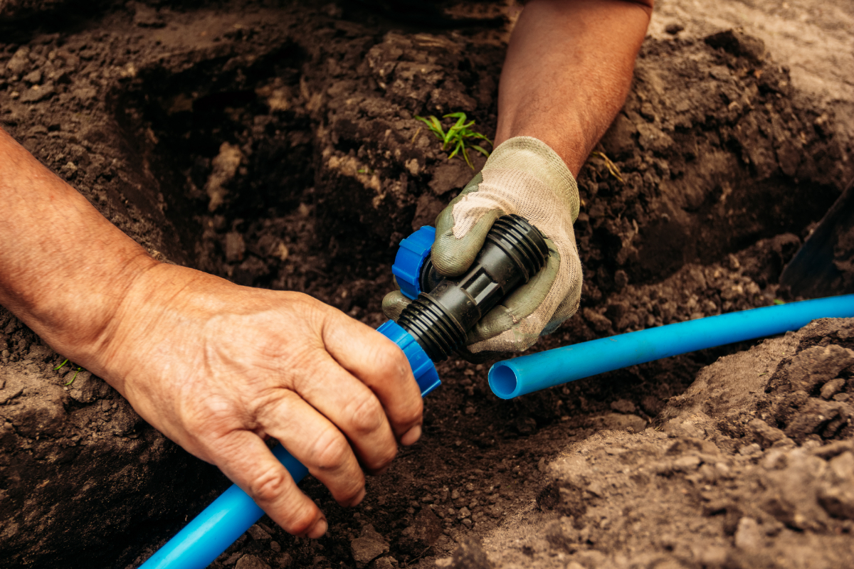 French Drain vs Curtain Drain (What's the Difference?)