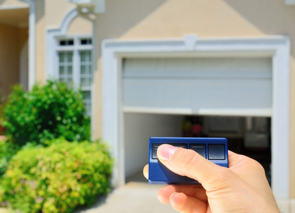 Controlling Automatic Garage Door With Remote