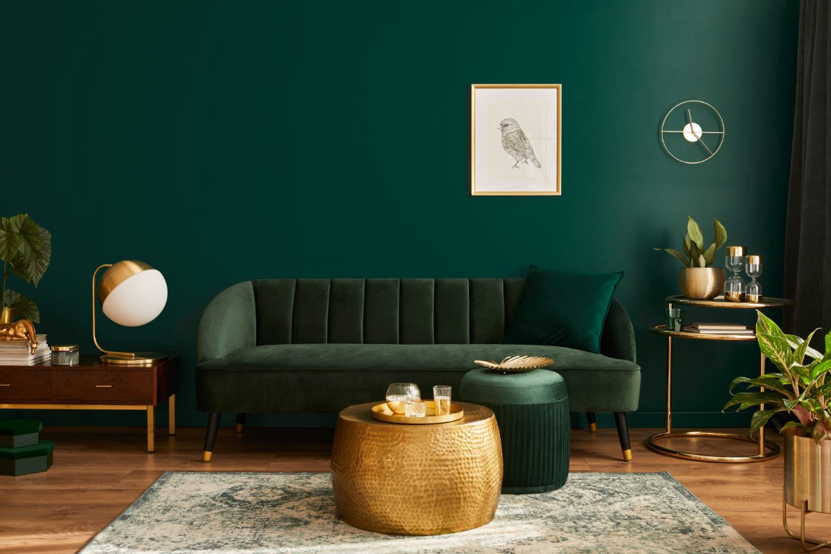 Metallic-Gold-and-Forest-Green-Living-Room-Ideas