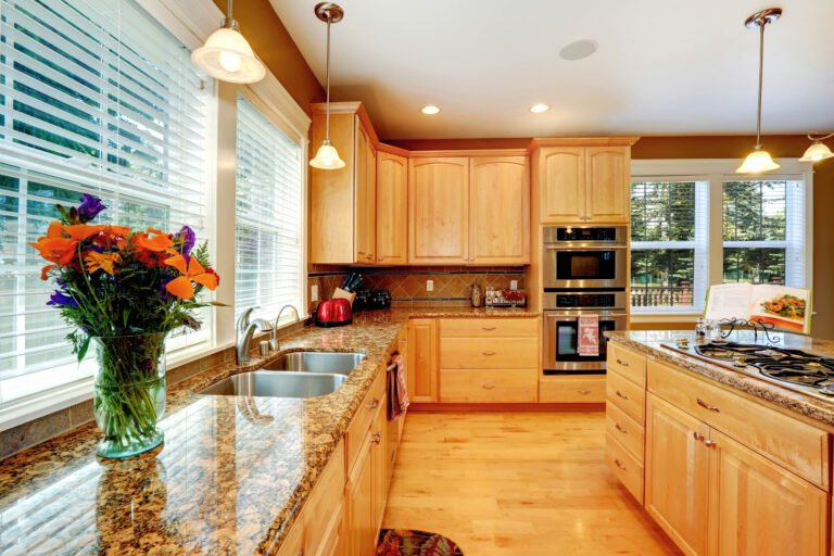 Countertops Pair With Maple Cabinets