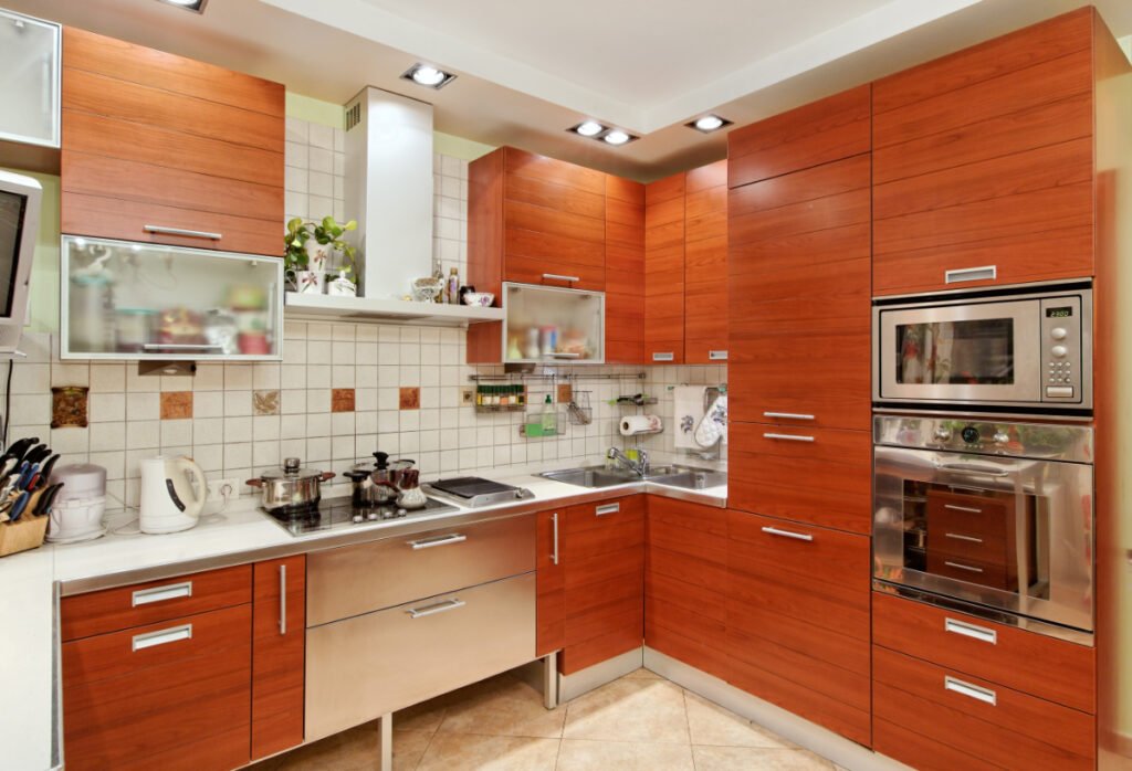 Kitchen Countertops with Brown Cabinets