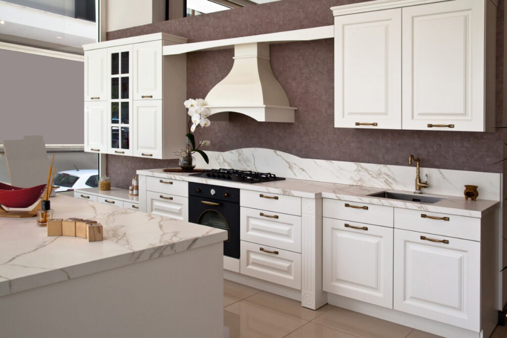 White Kitchen Cabinets